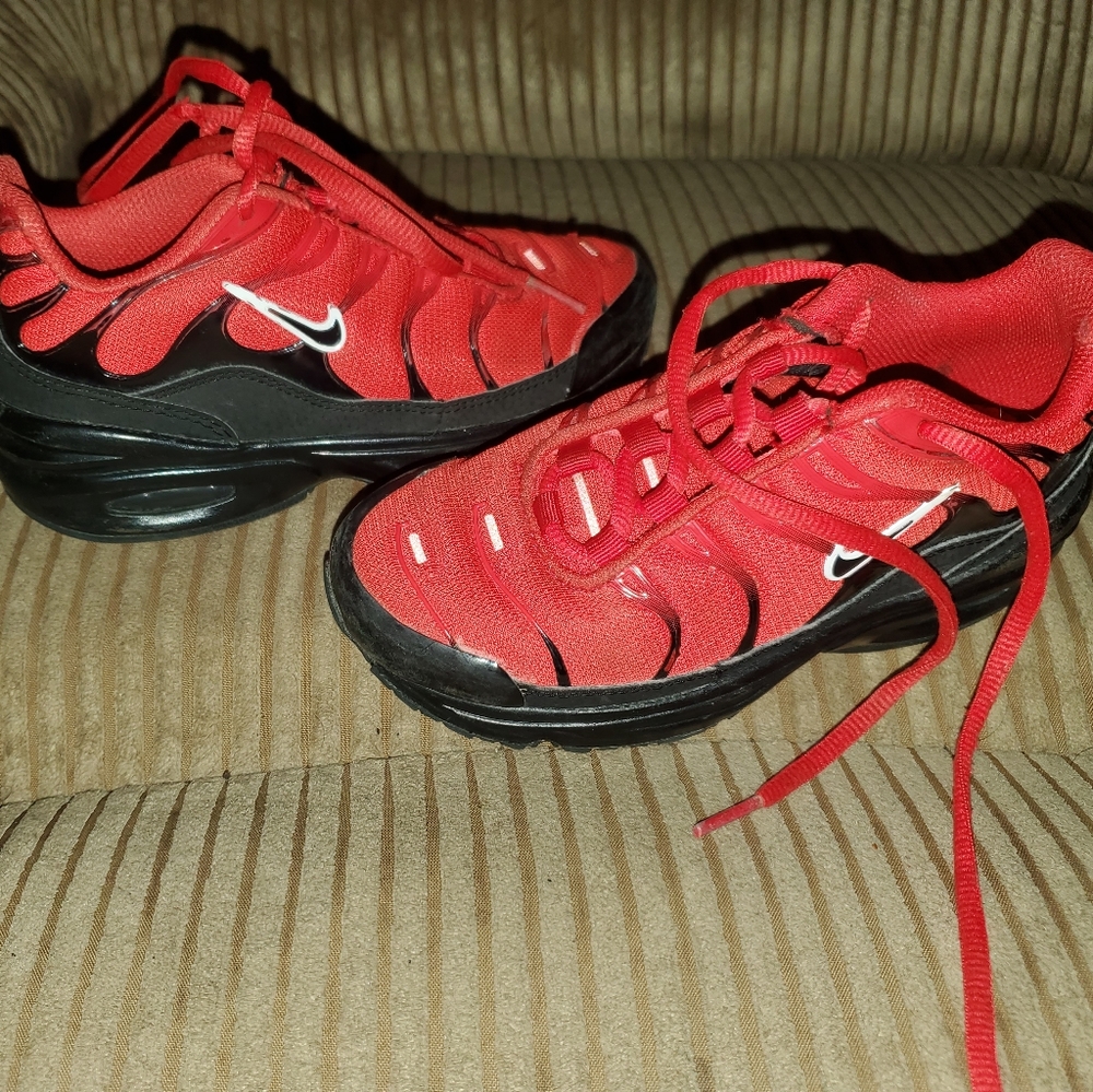 Nike Air Max boys size 12c
